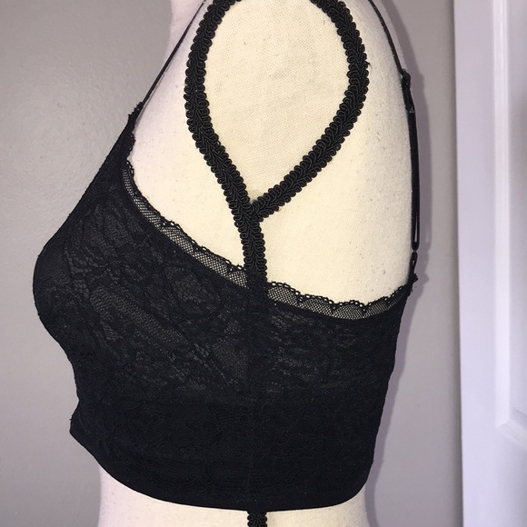 Women- V Neck Elegant Black Lace Crop Bralette | XS - Picture 7 of 13